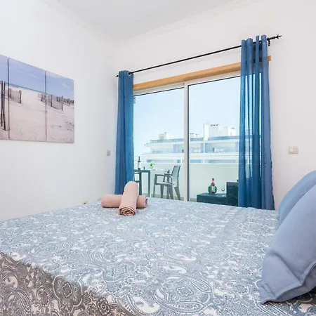 Behappy Top Floor Sunny Balcony With Relaxing Lounge Apartment *