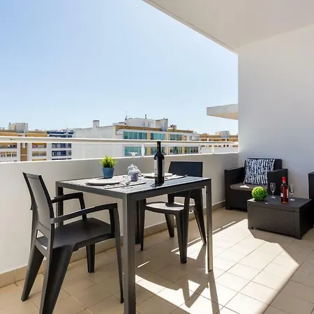 Apartment Behappy Top Floor Sunny Balcony With Relaxing Lounge *