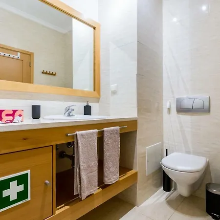 Behappy Top Floor Sunny Balcony With Relaxing Lounge * Portimao