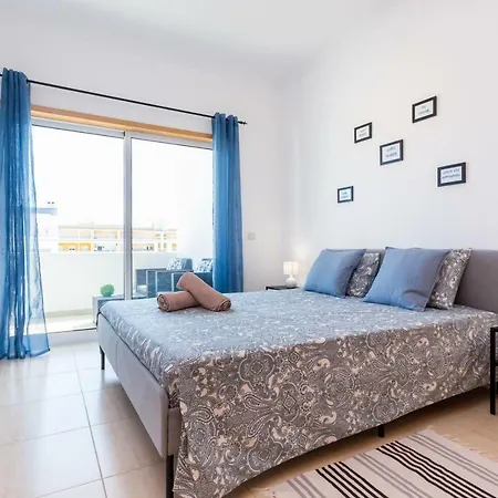 Apartment Behappy Top Floor Sunny Balcony With Relaxing Lounge